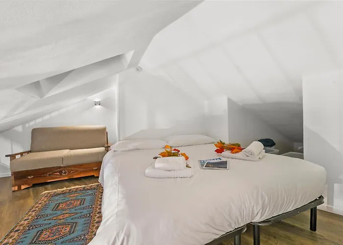 La Chicchetta - Happy *