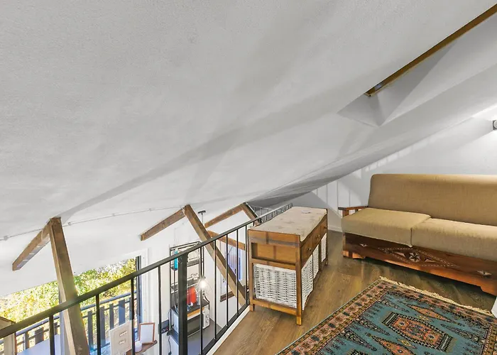 La Chicchetta - Happy *